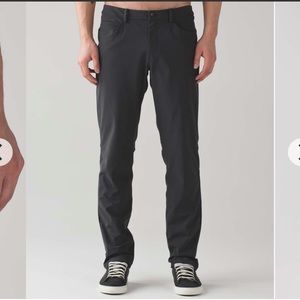 Lululemon ABC Pant Classic. Size 32. Deep Coal